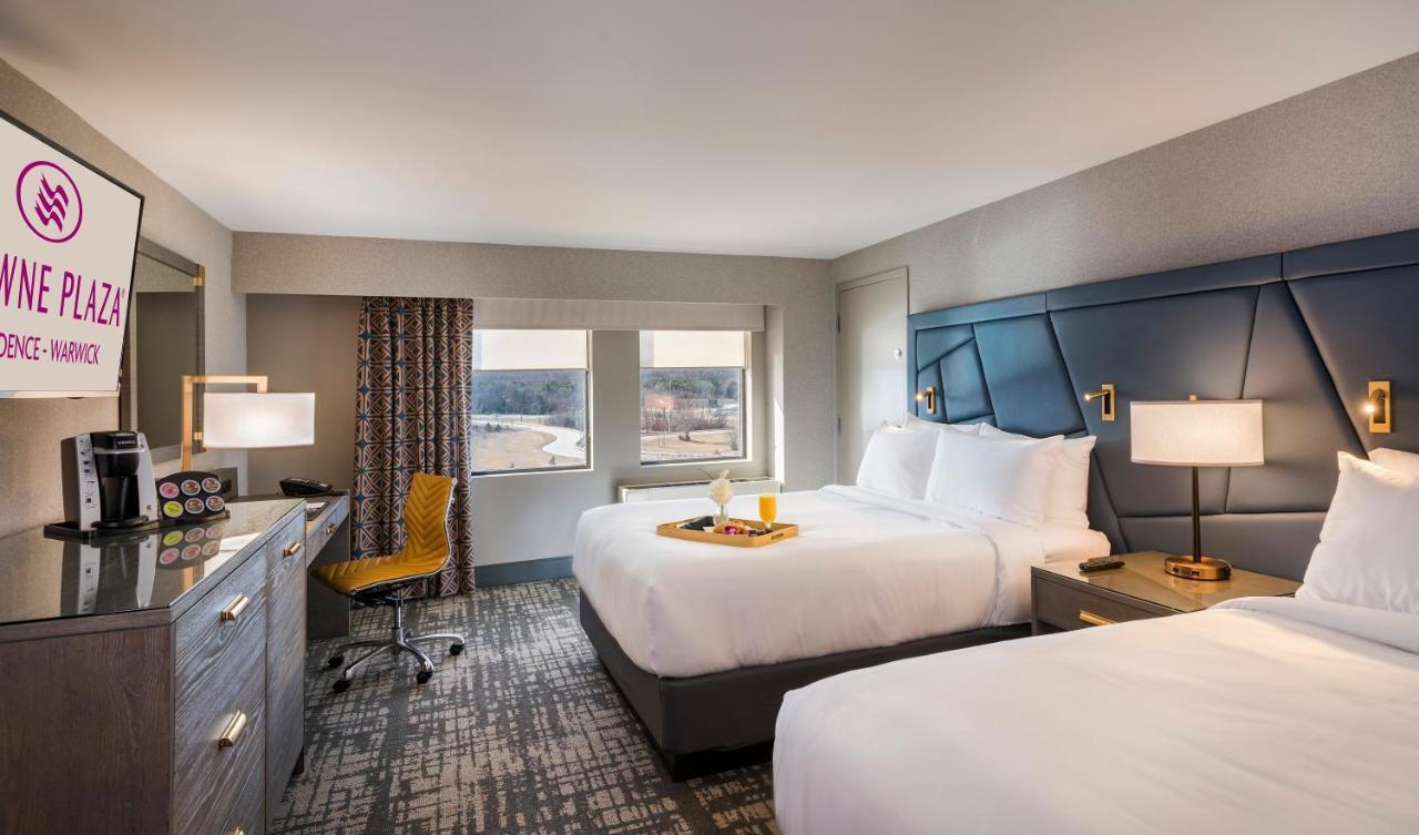 Отель Crowne Plaza Providence-Уорик Экстерьер фото