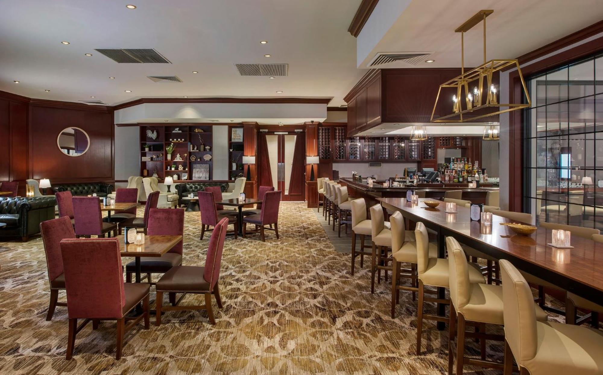 Отель Crowne Plaza Providence-Уорик Экстерьер фото