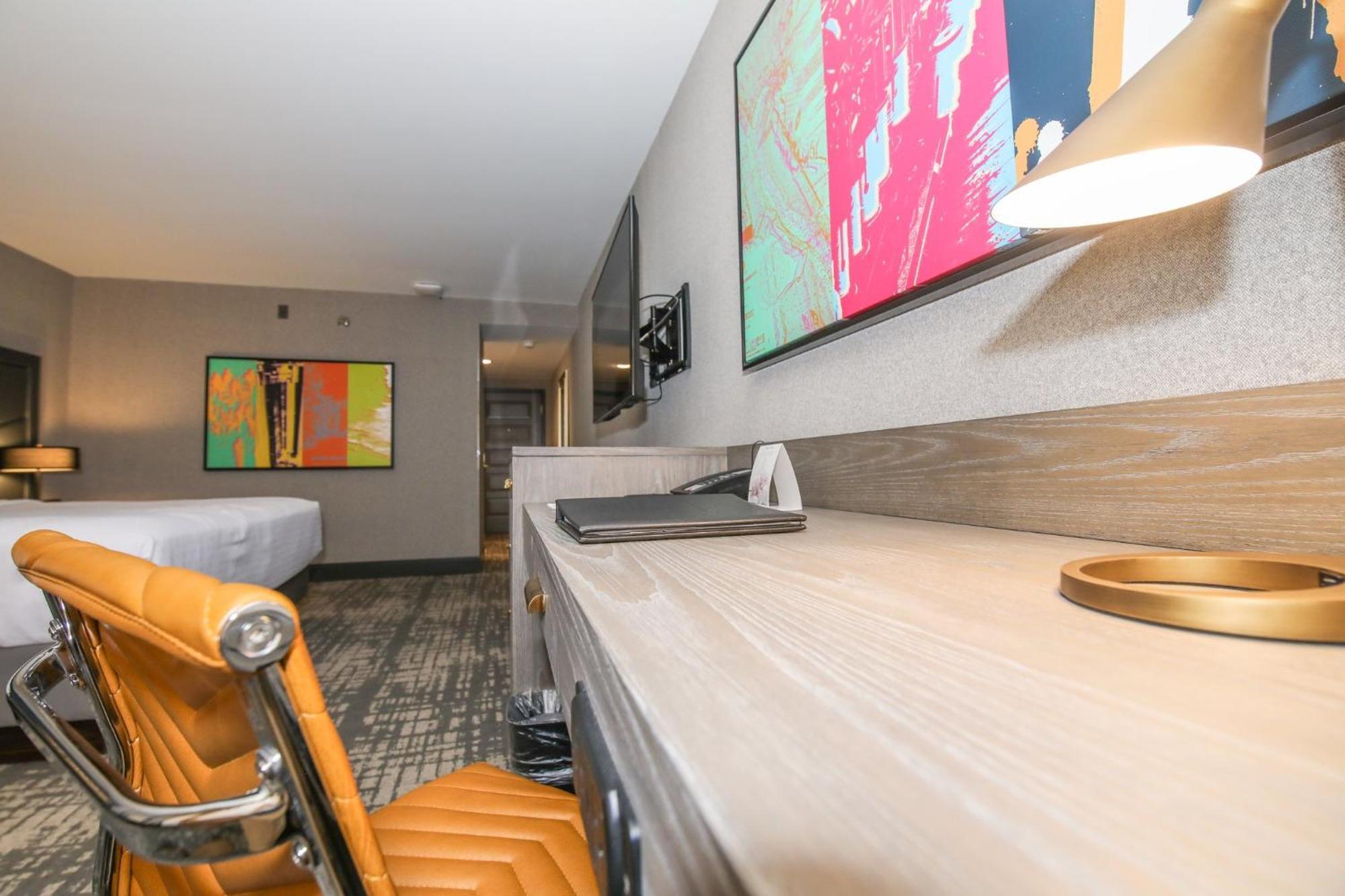 Отель Crowne Plaza Providence-Уорик Экстерьер фото